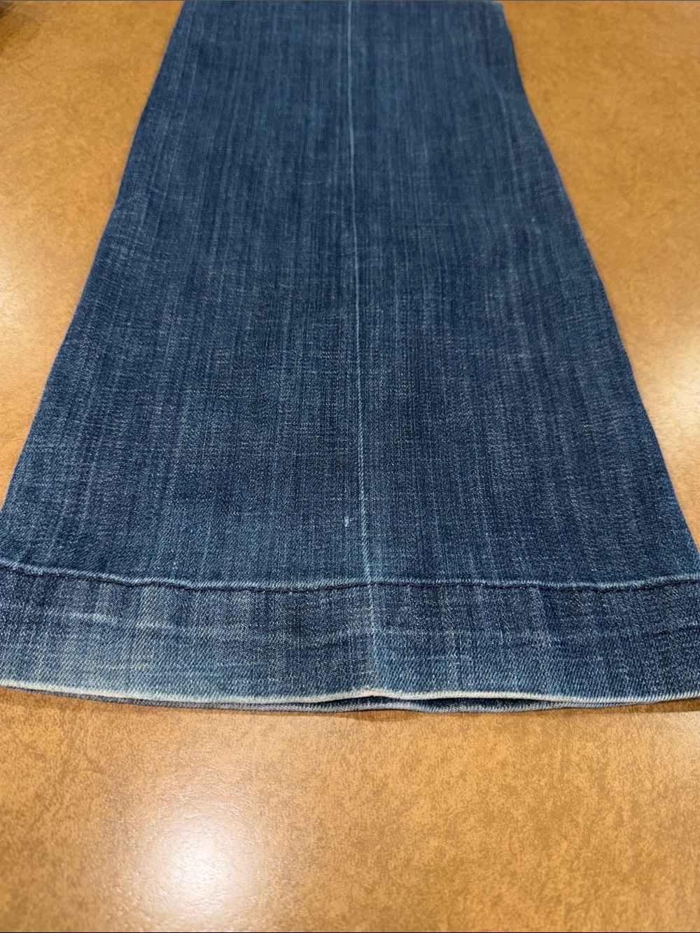 7 For All Mankind Dojo Indigo Wide Leg Flare Jeans • Like NEW • Size 27 - Picture 11 of 11